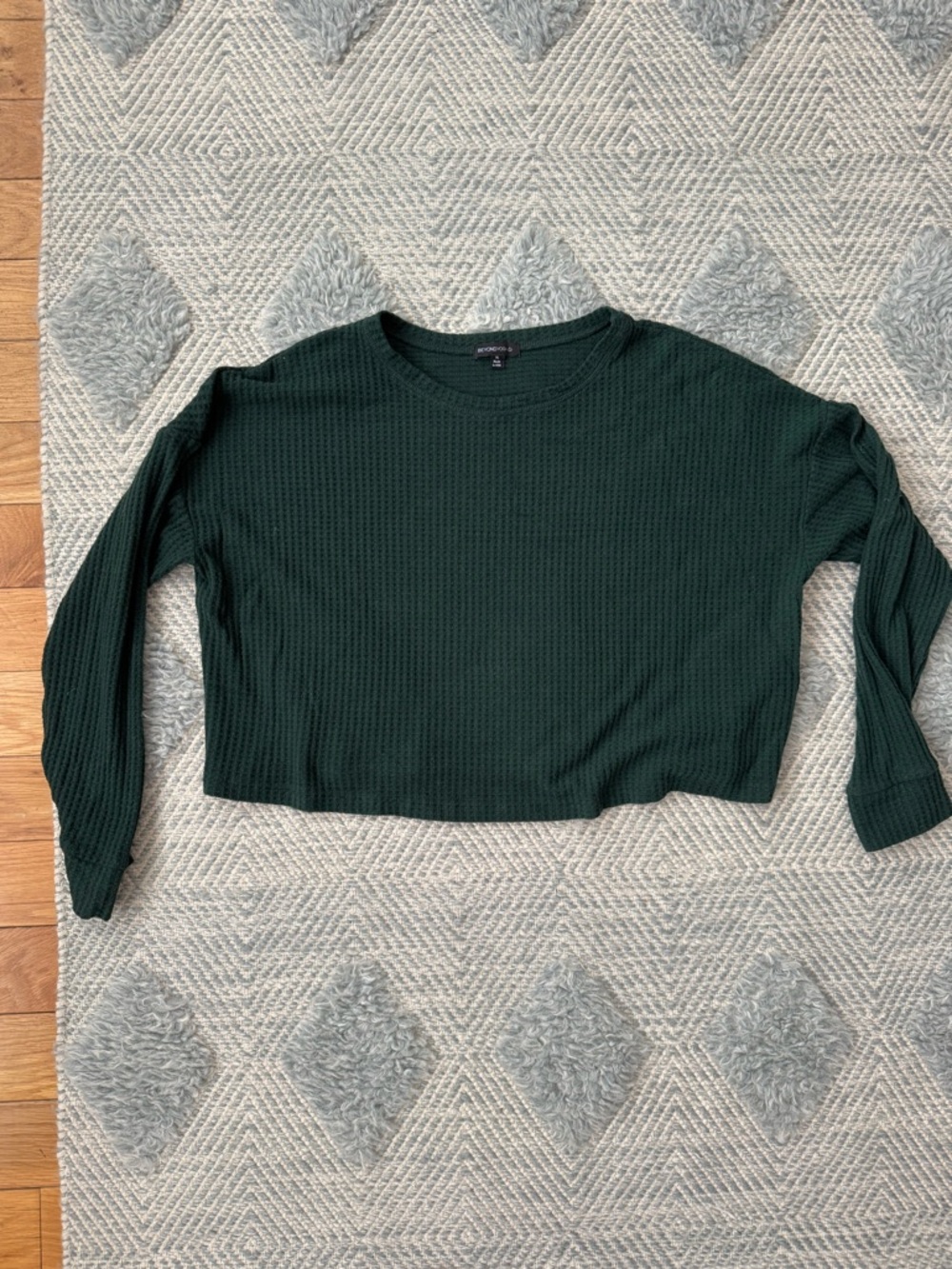 Beyond Yoga Cropped Green Long Sleeve, Size XL